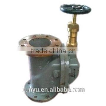 Vertical closed storm valve water sewage