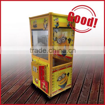 Coin operated prize vending toys candy crane claw machine / key master kids crane games classical arcade game machine