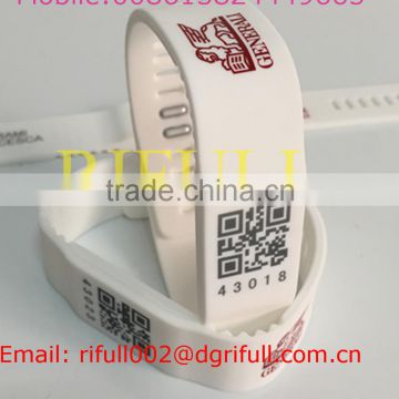 2016 RFID Event Wristbands with QR and name printed for meeting signed