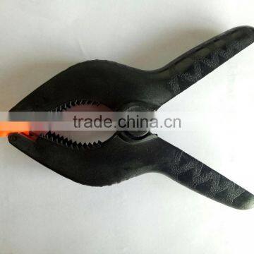 6" plastic spring clamp