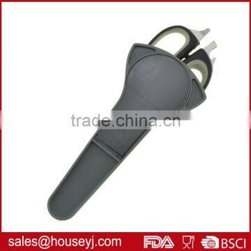 Soft Grip Tpr Handle Kitchen Scissors With Magnetic Holder photo-3