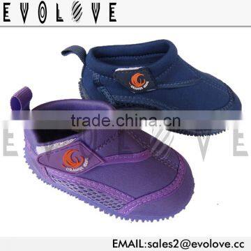 Rubber aqua water shoes for kids