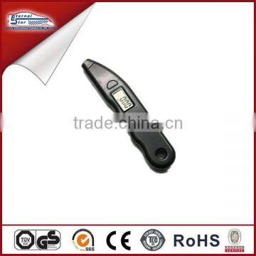 Auto digital tire pressure gauge