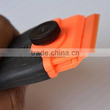 Window Scraper With 1.5 Inch Double Side Plastic Razor Blade photo-3