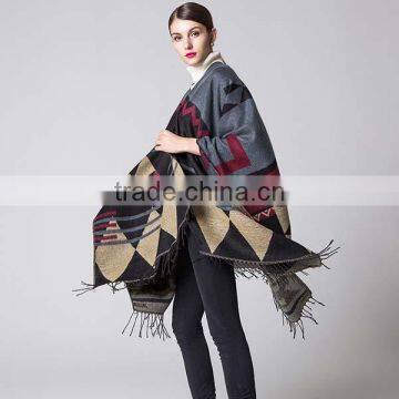 2017 Spring New Item Ladies Scarf Western Style Bohemia Style Tassels Model Imitated Cashmere Material Women Cloak photo-2