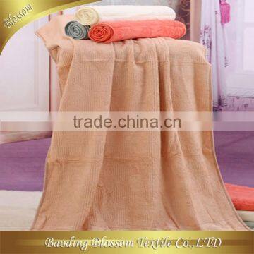 Home Design China Supplier Plain Dyed Bamboo Bath Towel Wholesale 86*165cm photo-2