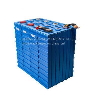 Newest SE200 Class A CALB 3.2V 200ah Lifepo4 Battery Cell photo-2