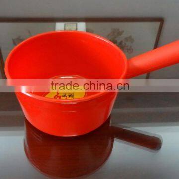 Hot Selling High Quality Plastic Water Ladle, Bailer 2.1L