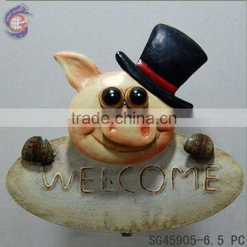 garden pig outdoor decor hanging with welcome sign