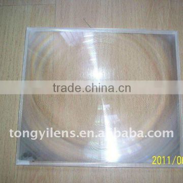 Plastic fresnel lens