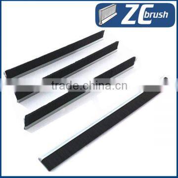 China Abrasive nylon brush pile seal strip