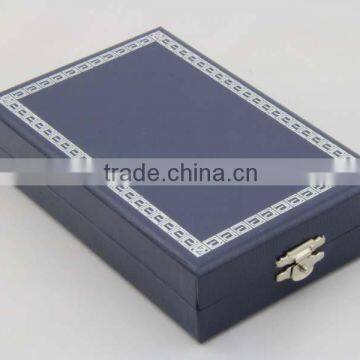 Memorable sapphire blue recentage gold stamping gift box for medal with flip