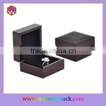 Customized High Black Lacquer Wooden Ring Packaging Box