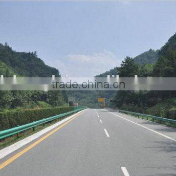 China Made Road Use W Beam Galvanized Guardrail in Competitive Price photo-5