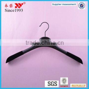 suppliers for velvet cloth coat hangers in china