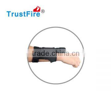 Trustfire DF-008 Cree Led 700 Lumens Portable Led Hand Diving Flashlight photo-5