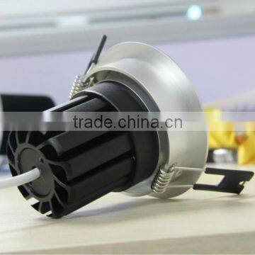 Long life span Adjustable beam angle 10W led COB downlight , easy installation LED COB Downlight with 5 years warranty
