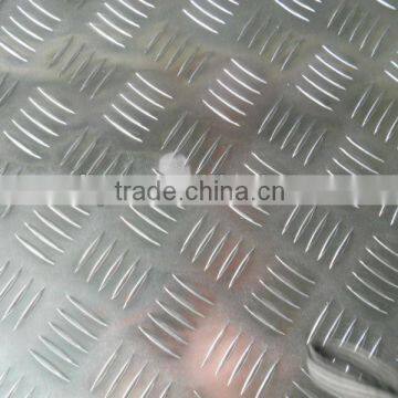 Aluminum checker plate for trailer floor