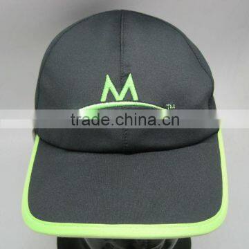 Custom Cheap Black Fitted Baseball Hat In 100% Cotton