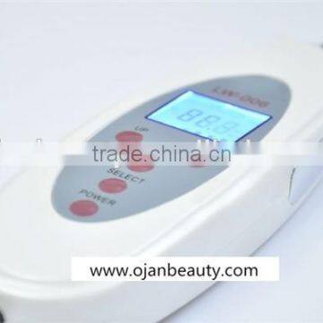 Convenient and Practical, Durable Classic Hot LW-006 Skin Scrubber Ultrasonic Peeling Beauty Machine photo-4