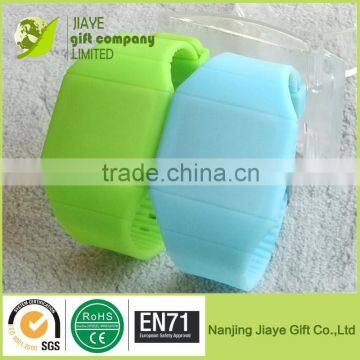 Current Silicone Wrist Watch Men