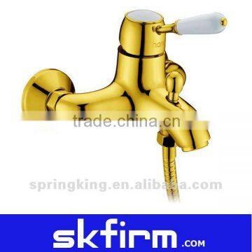 Creative Brass Hot & Cold Bathtub Faucet