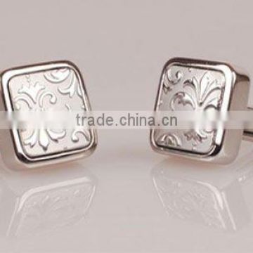 Embossed Silver Metal Cuff Link