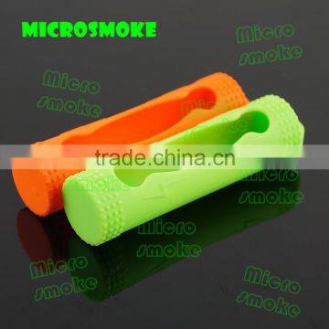 Wholesale silicone case/skin/sleeve/cover/holder/enclocure for Li-Ion 18650 3.7V Lithium Rechargeable Battery