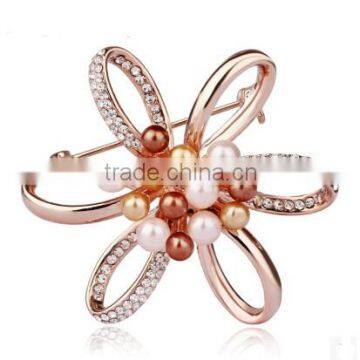 18K Gold Plated pearl flower brooch