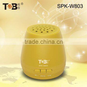 Hot New Products for 2015 Wireless Microphone Portable Mini Speaker With USB Charge FM Radio Memory Card photo-4