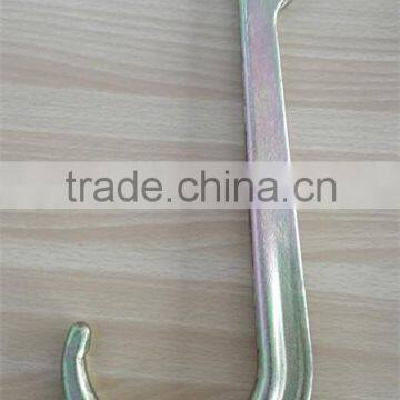 Yellow zinc plated Large J hook with round hole