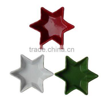 Solid color porcelain plate with Christmas star shape