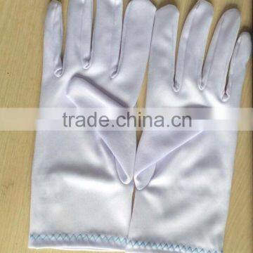 white thick cleanroom nylon tricot glove