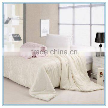 home quilts 100% silk duvets