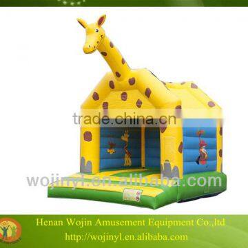 funny inflatable bouncy castle/smile bouncy castles/inflatables with cute animal
