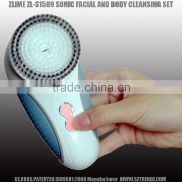 Portable fashion cleansing device mini sonic facial brush