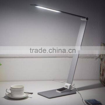 CE RoHS Foldable Aluminium LED desk lamp, Touch Dimmable rechargeable Reading Table Lamp LED