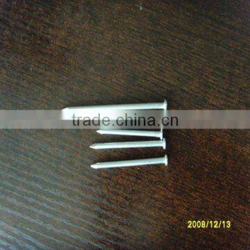 common wire nails