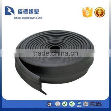 Flexible electrical cabinet rubber seal