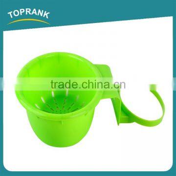 Toprank Colorful Plastic Vegetable Draining Strainer Basket Hanging Vegetable Food Strainer Basket With Holder photo-2