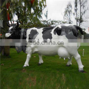 Hot Sale Promotion Resin Craft Fiberglass Life Size Cow Statue photo-4