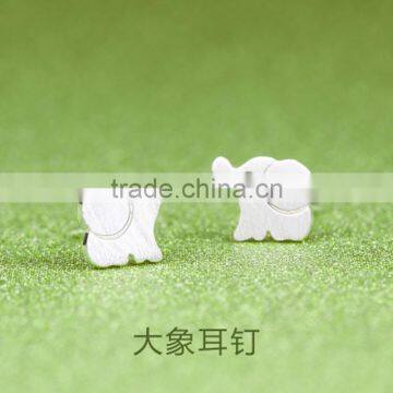 Brushed Silver Peace Stud Earrings Small Silver Stud Earrings Simple Silver Earrings Gifts for Girl Friend 2016 photo-4