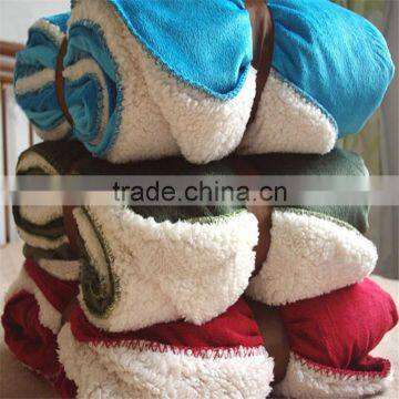 Thick Reversible polyester plush sherpa blanket from China factory