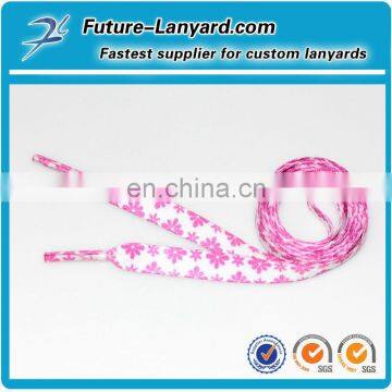 Flat shoelaces with flower design