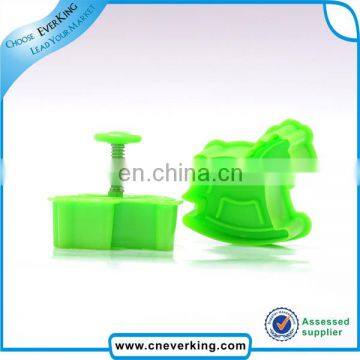 New design Green plastic cookie cutter