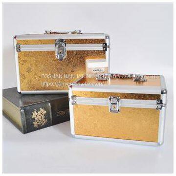 Aluminrm Make-up Case R80208 photo-5