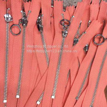 TXT Brand 5# Metal Brass Zipper With Platinum Teeth Auto Lock N-ring Puller Close End photo-2