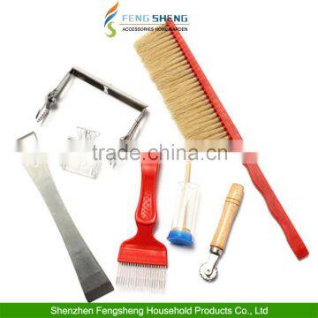 1 Set BEE Brush/Uncapping Fork/Queen Catcher/Hive Tool/Beekeeping Equipment 7Pcs