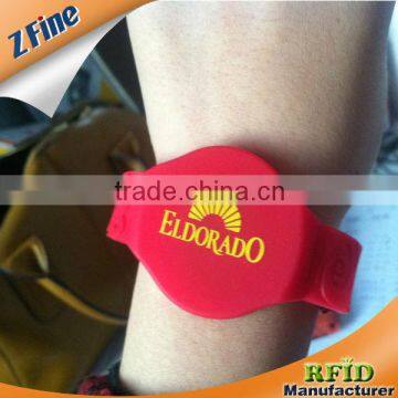 company logo Promotional silicone NFC wristband