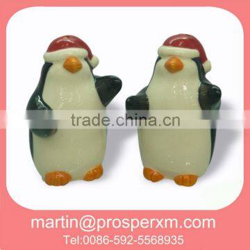 ceramic salt and pepper shakers set with penguin